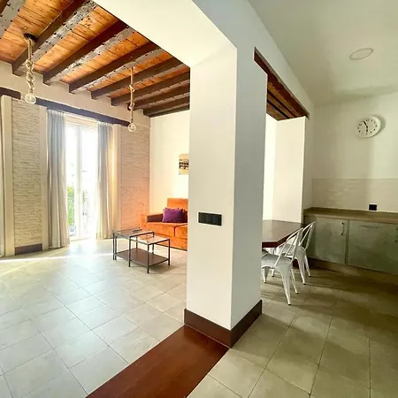 Eva Recommends Triana Siviglia